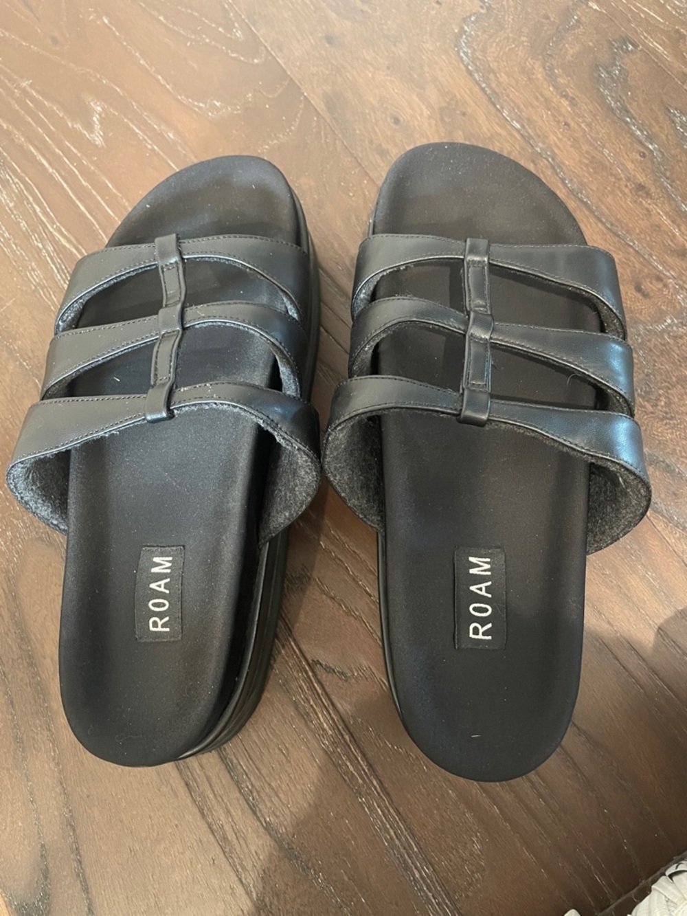 ROAM Black Platform Sandals